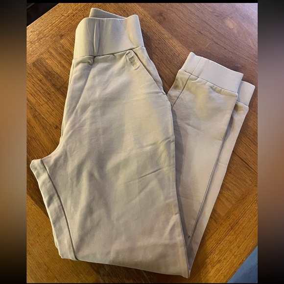 Meshki Amelia Almond Joggers - Picture 2 of 5